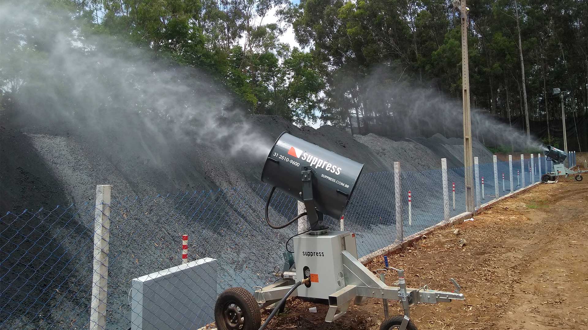 Canhões de Névoa para Supressão de Poeira Industrial